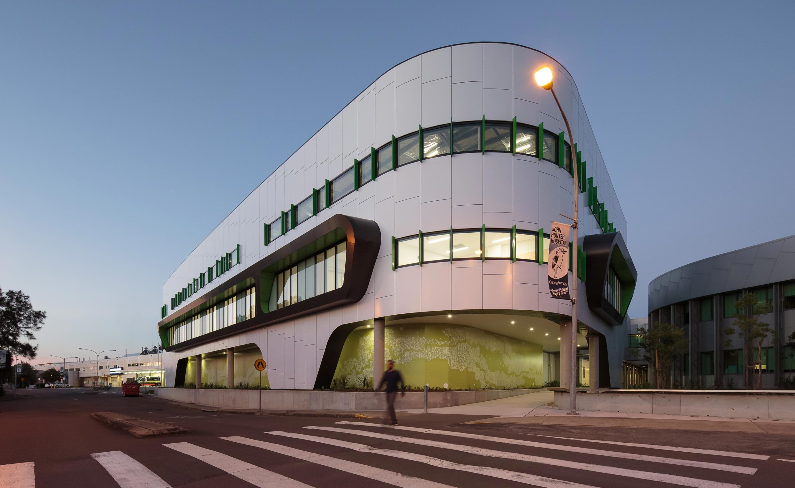 John Hunter Hospital Paediatric ICU, external night shot