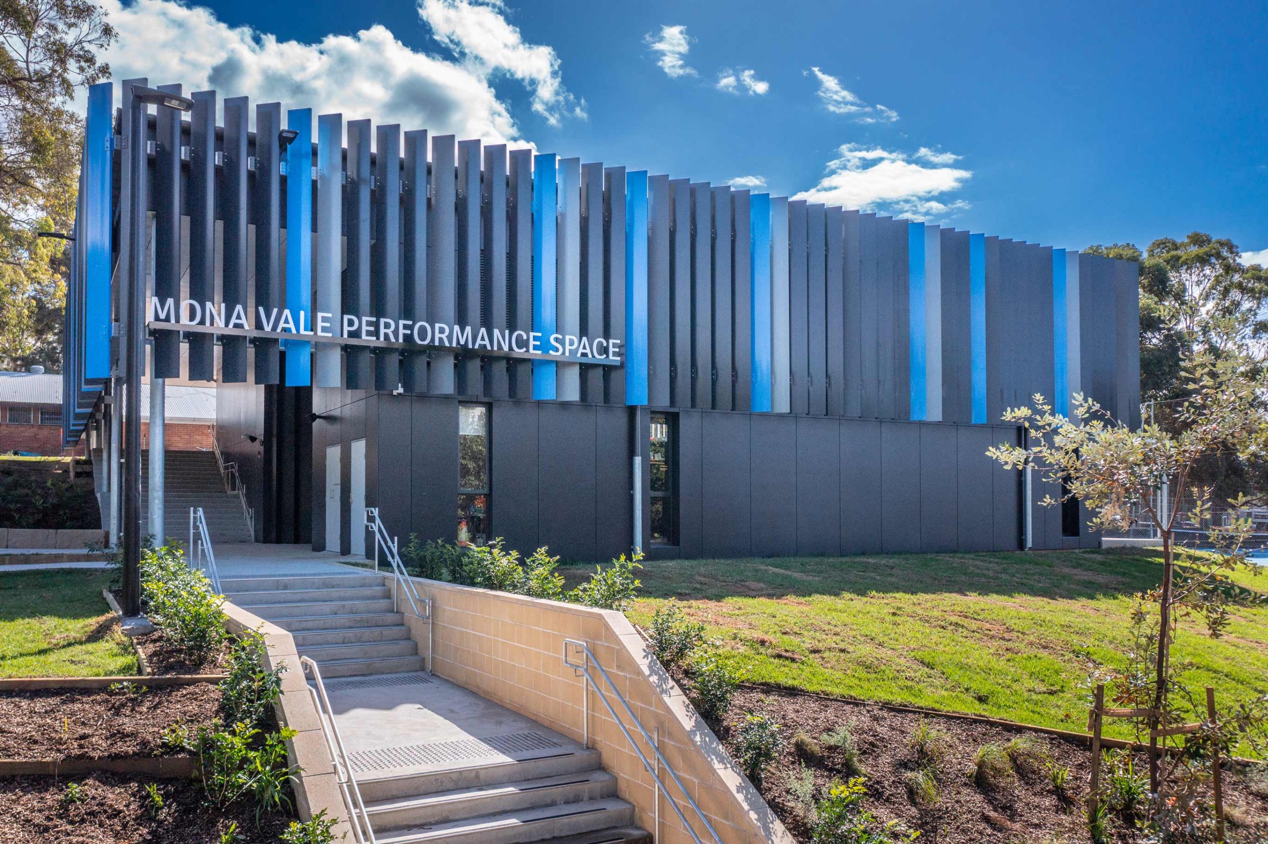 Mona Vale Public School, exterior facade